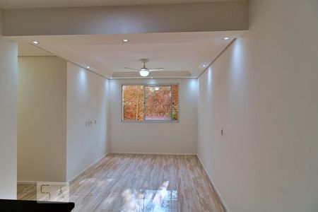 Sala de apartamento para alugar com 2 quartos, 43m² em Jardim Helga, São Paulo