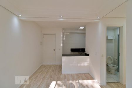 Sala de apartamento para alugar com 2 quartos, 43m² em Jardim Helga, São Paulo