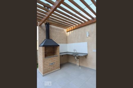 Apartamento à venda com 40m², 2 quartos e 1 vaga Apartamento à venda com 40m², 2 quartos e 1 vagaÁrea comum - Churrasqueira