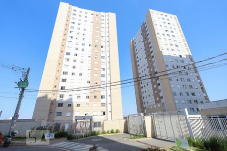Apartamento à venda com 40m², 2 quartos e 1 vaga Apartamento à venda com 40m², 2 quartos e 1 vagaFachada