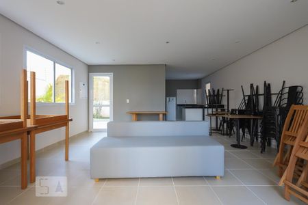 Apartamento à venda com 40m², 2 quartos e 1 vaga Apartamento à venda com 40m², 2 quartos e 1 vagaÁrea comum - Salão de festas