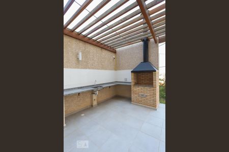 Apartamento à venda com 40m², 2 quartos e 1 vaga Apartamento à venda com 40m², 2 quartos e 1 vagaÁrea comum - Churrasqueira