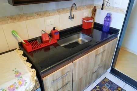 Apartamento para alugar com 53m², 2 quartos e 2 vagas Apartamento para alugar com 53m², 2 quartos e 2 vagasCozinha
