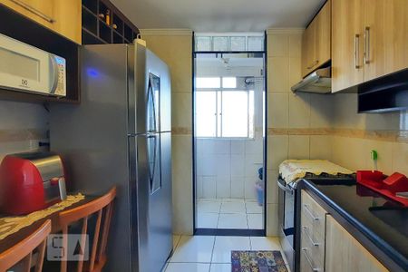 Apartamento para alugar com 53m², 2 quartos e 2 vagas Apartamento para alugar com 53m², 2 quartos e 2 vagasCozinha