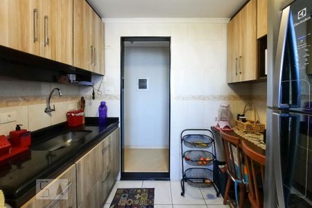 Apartamento para alugar com 53m², 2 quartos e 2 vagas Apartamento para alugar com 53m², 2 quartos e 2 vagasCozinha