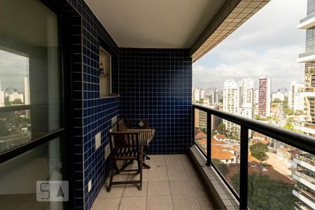 Varanda de apartamento à venda com 2 quartos, 56m² em Vila Nova Conceição, São Paulo