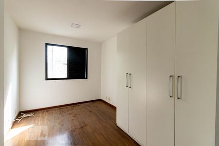 Apartamento à venda com 56m², 2 quartos e 2 vagas Apartamento à venda com 56m², 2 quartos e 2 vagasQuarto 2
