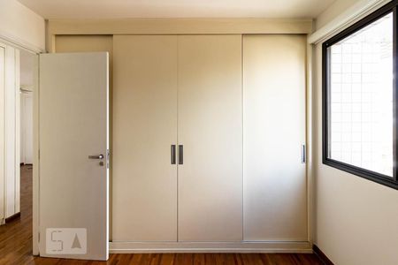 Apartamento à venda com 56m², 2 quartos e 2 vagas Apartamento à venda com 56m², 2 quartos e 2 vagasQuarto 1