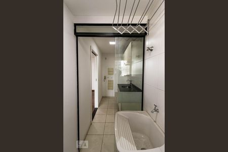 Apartamento à venda com 56m², 2 quartos e 2 vagas Apartamento à venda com 56m², 2 quartos e 2 vagasÁrea de Serviço