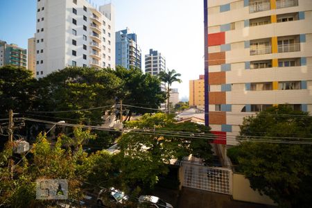 Vista da Suíte de apartamento para alugar com 1 quarto, 29m² em Vila Itapura, Campinas