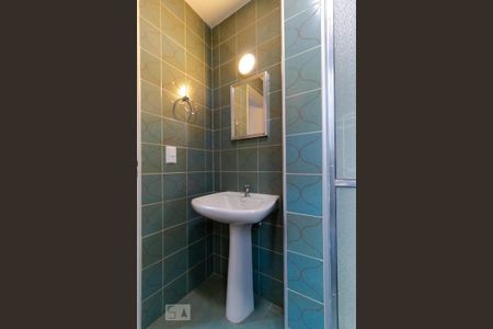 Banheiro a Suíte de apartamento para alugar com 1 quarto, 29m² em Vila Itapura, Campinas