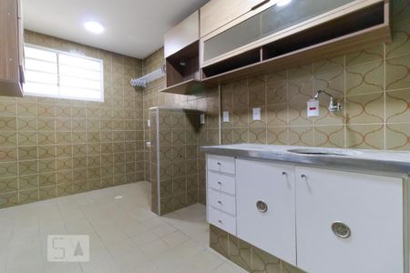 Cozinha de apartamento para alugar com 1 quarto, 29m² em Vila Itapura, Campinas