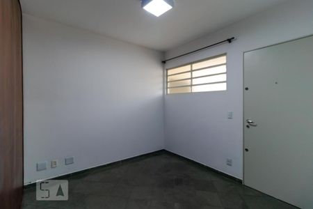 Sala de apartamento para alugar com 1 quarto, 29m² em Vila Itapura, Campinas
