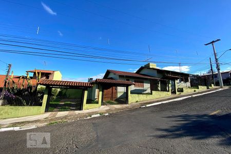 Casa à venda com 136m², 3 quartos e 1 vagaFachada