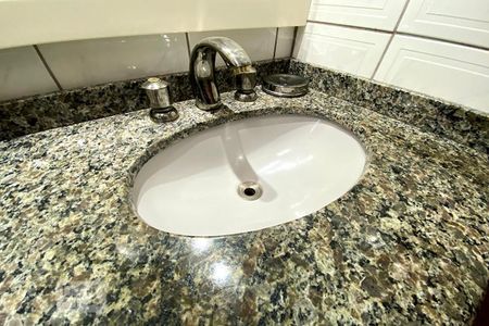 Casa à venda com 136m², 3 quartos e 1 vagaPia do Banheiro 2