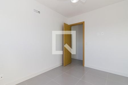 Apartamento à venda com 75m², 3 quartos e 2 vagasQuarto 2
