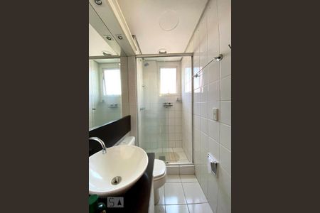 Apartamento à venda com 90m², 3 quartos e 2 vagas Apartamento à venda com 90m², 3 quartos e 2 vagasBanheiro