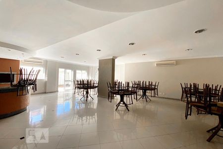 Apartamento à venda com 90m², 3 quartos e 2 vagas Apartamento à venda com 90m², 3 quartos e 2 vagasÁrea comum - Salão de festas