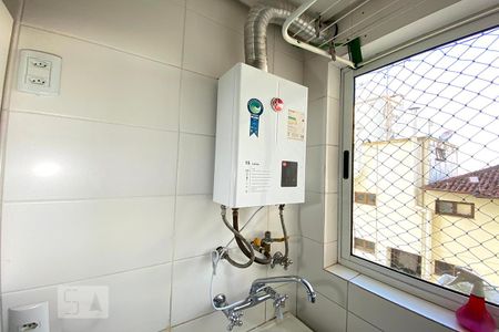 Apartamento à venda com 90m², 3 quartos e 2 vagas Apartamento à venda com 90m², 3 quartos e 2 vagasCozinha e Área de Serviço