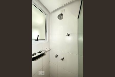 Apartamento à venda com 90m², 3 quartos e 2 vagas Apartamento à venda com 90m², 3 quartos e 2 vagasBanheiro 2