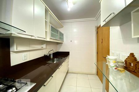 Apartamento à venda com 90m², 3 quartos e 2 vagas Apartamento à venda com 90m², 3 quartos e 2 vagasCozinha