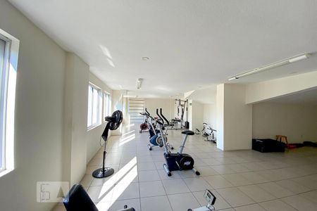Apartamento à venda com 90m², 3 quartos e 2 vagas Apartamento à venda com 90m², 3 quartos e 2 vagasAcademia