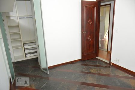 Apartamento à venda com 154m², 3 quartos e 1 vagaQuarto 3 com suite