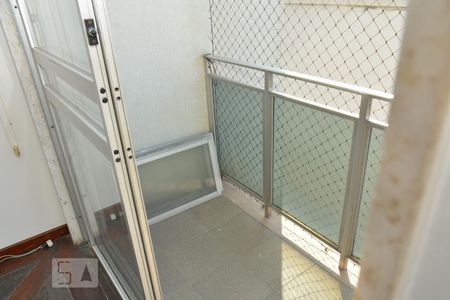 Apartamento à venda com 154m², 3 quartos e 1 vagaSacada 1