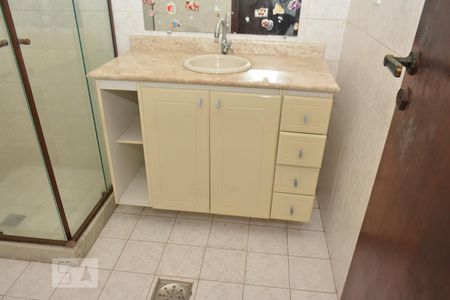 Apartamento à venda com 154m², 3 quartos e 1 vagaBanheiro da Suíte