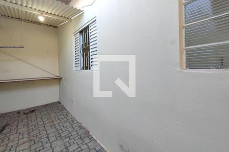 Casa para alugar com 50m², 1 quarto e sem vaga Casa para alugar com 50m², 1 quarto e sem vagaQuintal