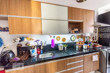 Apartamento para alugar com 140m², 2 quartos e 2 vagasCozinha