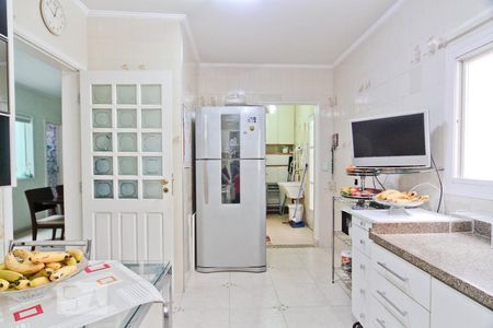 Casa à venda com 364m², 4 quartos e 5 vagasCozinha