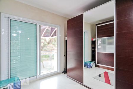 Casa à venda com 364m², 4 quartos e 5 vagasSuíte 1