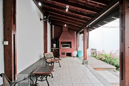 Casa à venda com 364m², 4 quartos e 5 vagasChurrasqueira