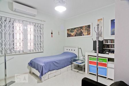 Casa à venda com 364m², 4 quartos e 5 vagasQuarto