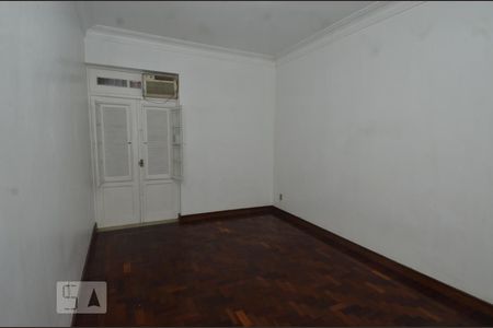 Apartamento à venda com 200m², 4 quartos e sem vagasuíte 2