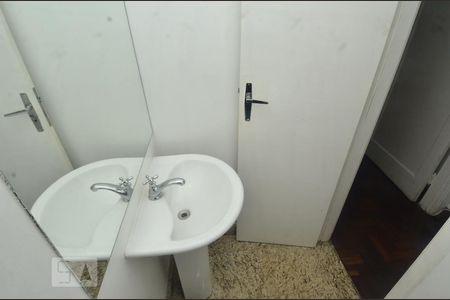 Apartamento à venda com 200m², 4 quartos e sem vagaLavabo