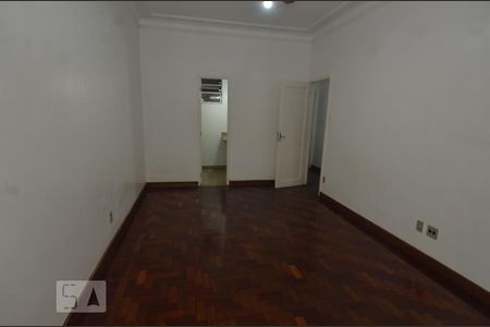 Apartamento à venda com 200m², 4 quartos e sem vagasuíte 1