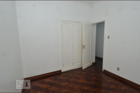 Apartamento à venda com 200m², 4 quartos e sem vagaQuarto 5