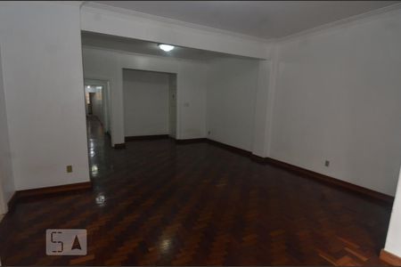 Apartamento à venda com 200m², 4 quartos e sem vagaSala