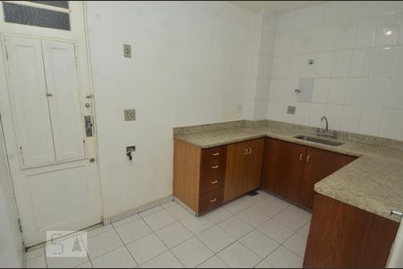 Apartamento à venda com 200m², 4 quartos e sem vagaCozinha