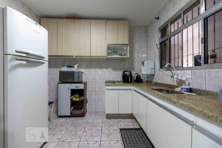 Casa à venda com 59m², 3 quartos e 3 vagasCozinha