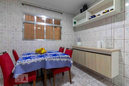 Casa à venda com 59m², 3 quartos e 3 vagasCozinha