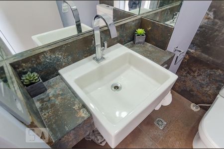 Lavabo de apartamento à venda com 1 quarto, 79m² em Vila do Encontro, São Paulo