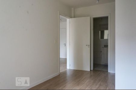 Suíte de apartamento para alugar com 1 quarto, 48m² em Independência, Porto Alegre