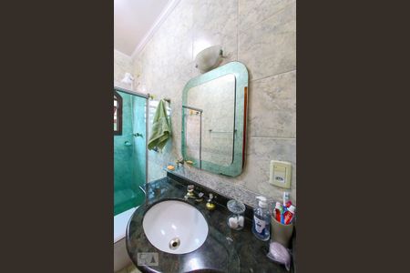 Casa à venda com 298m², 4 quartos e 5 vagasBanheiro da Suite 3