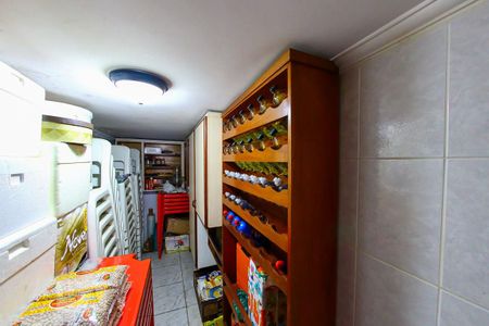 Casa à venda com 298m², 4 quartos e 5 vagasDispensa