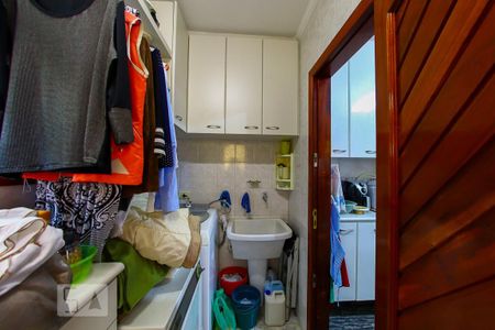 Casa à venda com 298m², 4 quartos e 5 vagasArea de Serviço