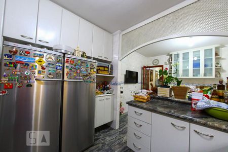 Casa à venda com 298m², 4 quartos e 5 vagasCozinha