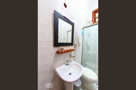 Casa à venda com 298m², 4 quartos e 5 vagasBanheiro de Serviço